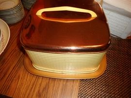Vintage Cake Carrier 