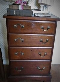 Benbow Four Drawer Chest
