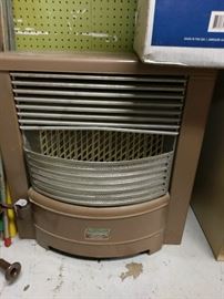 natural gas heater with grates intact.