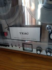 TEAC A-1500-W