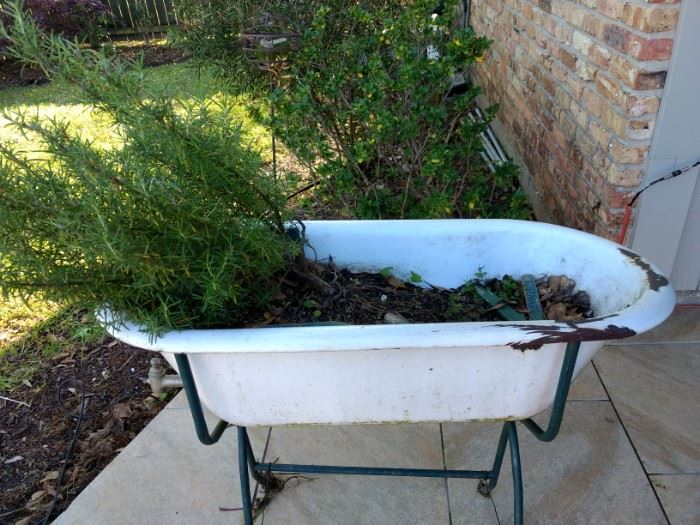 Garden tub