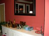 Mirror, decorative accessories.