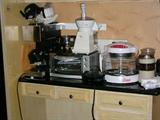 Small kitchen appliances.
