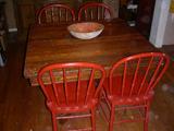 Oak table (with 2 leaves), set of 4 chairs.