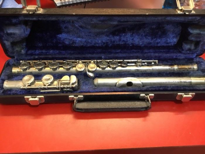 W T Armstrong Student Flute