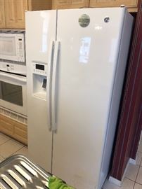 GE 2017 Side by Side refrigerator