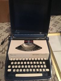 vintage manual typewriters