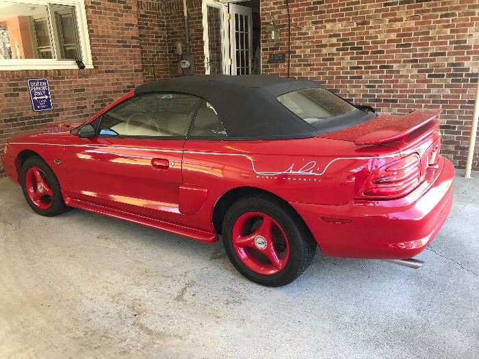 1995 Ford Mustang