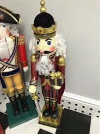 3-4' nutcrackers