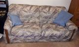 Sleeper Sofa / Hide-a-Bed
