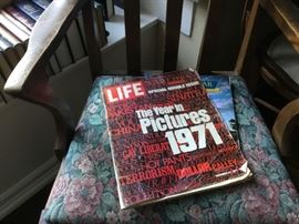 Vintage  1971 Life Magazine