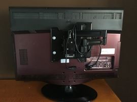 Wall Bracket attached to LG