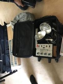 No at Ron 440 HDX Power Pack with 2 Flash heads