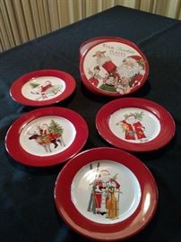 4 Porcelain Christmas Plates