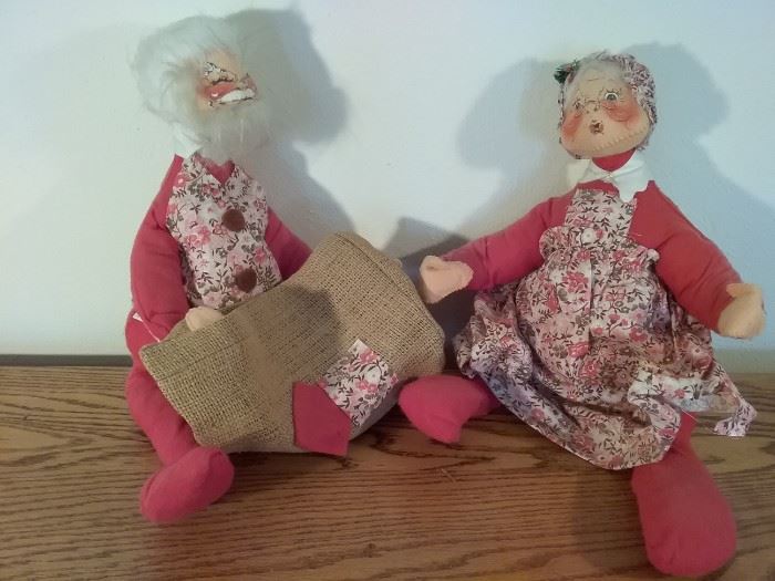 Annalee Dolls