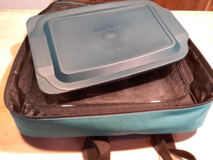 Hot Cold Carrier