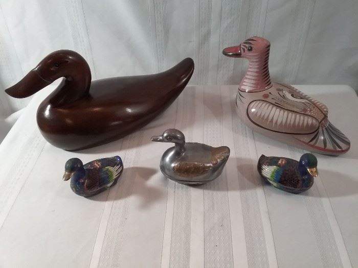 Lot of Five Ducks