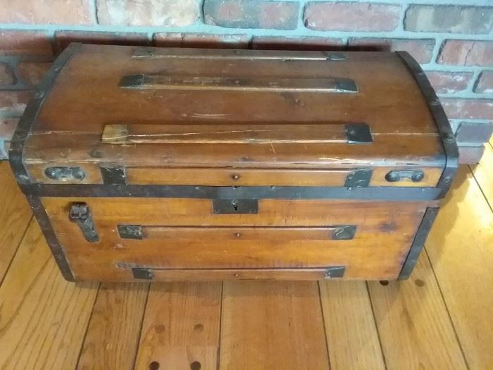 Vintage Trunk