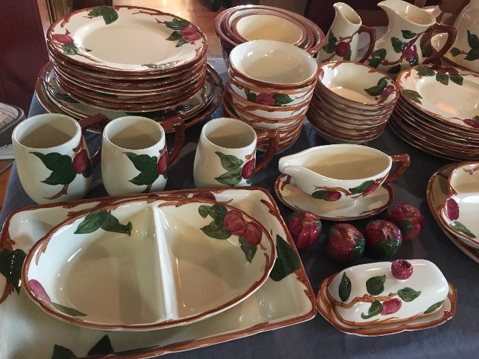 LARGE set of Franciscan apple ware dinnerware 