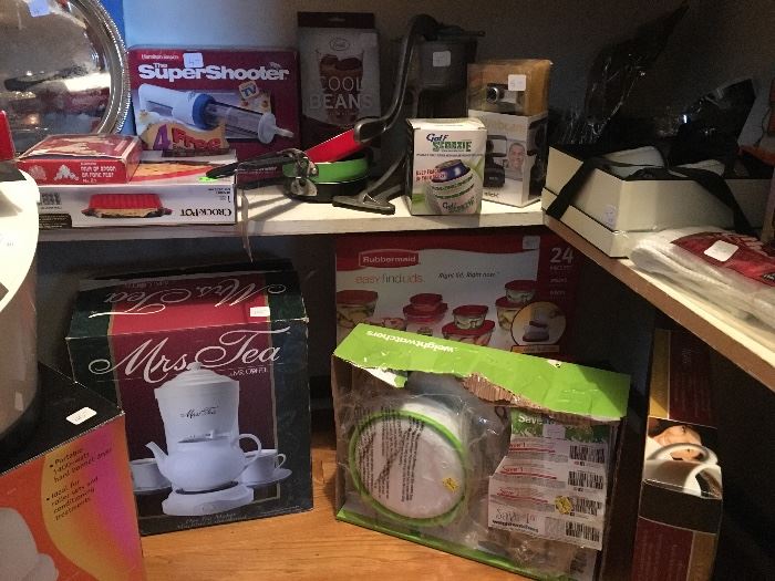 Mrs Tea maker and so much more!  This sale has a huge amount of items that are brand new in their boxes or have the original tags attached!