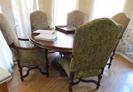 Round dining table, dining chairs