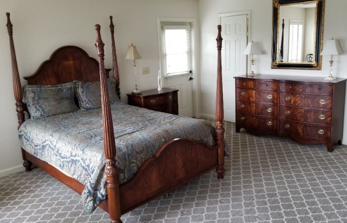 Broyhill 100th Anniversary Collection Four Poster Bed