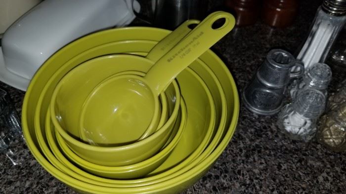 KitchenAid Mixing Bowl Set in Fashion Forward Green
