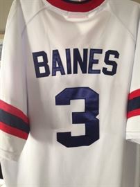 Harold Baines game worn jersey  1985 - go Sox