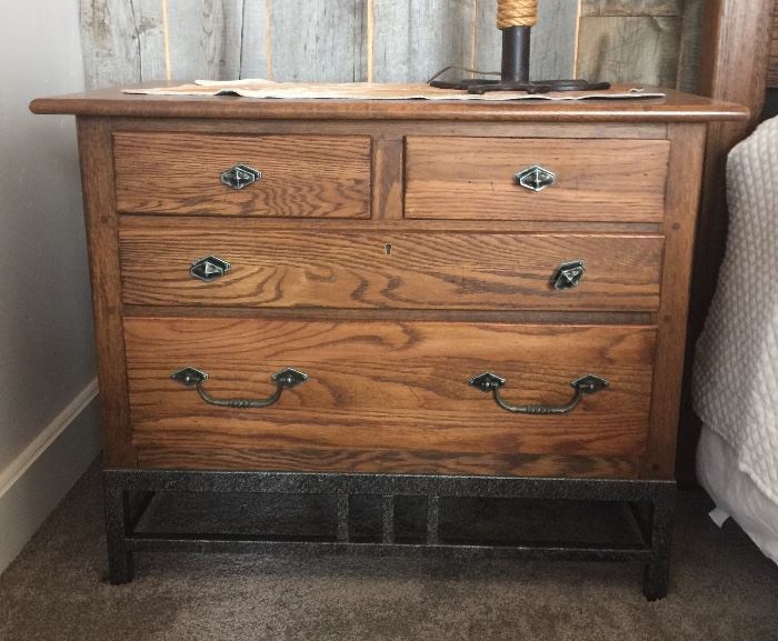Lexington small side table/dresser w/iron metal legs - (matches bed and dressers)