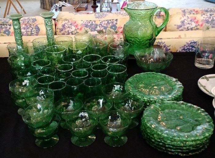This beautiful assortment of Morgantown Crinkle Glass set with plates and accessories pieces, includes Desert Plates, Sherbet Dishes, Pitcher, and Glasses ranging from juice, tea, to water goblet.  