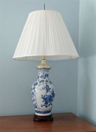 Blue and White Urn Style Table Lamp