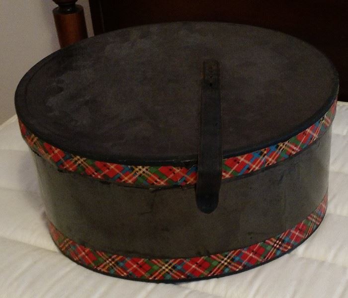 Beautiful Black with plaid Accents Hat Box