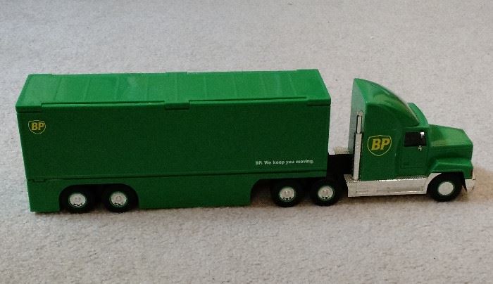 Toy BP Tractor and Trailer