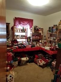 Overview of Xmas room