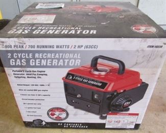 2 Cycle Gas Generator - 900 Peak/700 Running Watts - New in Box
