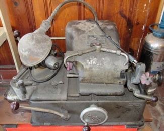 Valve Grinding Machine