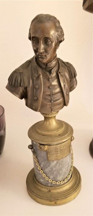 Lovely bronze bust of George Washington with inscription in French - late 18th, early 19th century