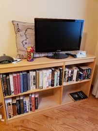more books and more book cases