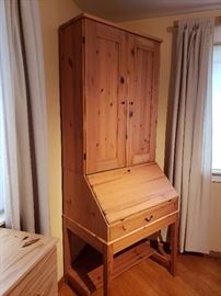 Pine Desk