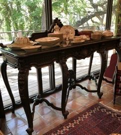 Beautifully carved butler's side table and Sansoucci Diplomat Small Flower by Rosenthal dinnerware