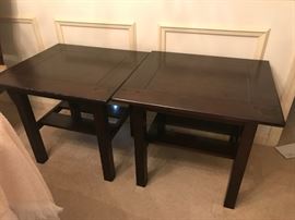#7	(2) dark wood end tables w shelf 21x23x21 $65 ea.	 $130.00 
