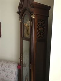 #34	Pearl grandfather clock model 455-6860 22x12x79	 $500.00 
