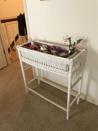 #61	vintage wicker flower stand 29x12x30 heavy	 $50.00 
