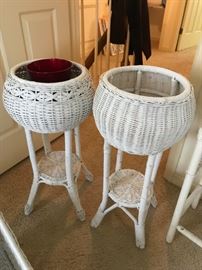 #64	round wicker pot stand 29 tall (2) @ 30 ea. 	 $60.00 

