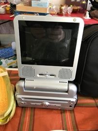 #85	Audio vox dvd player 	 $25.00 
