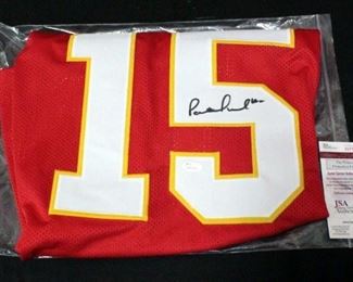 Patrick Mahomes Kansas City Chiefs Authentic Autographed Football Jersey With COA Size XL