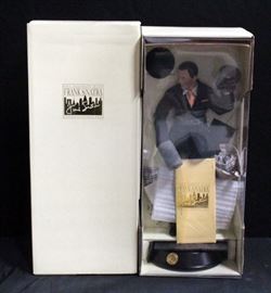 Franklin Mint Frank Sinatra Musical Porcelain Doll With Paperwork And Original Packaging