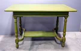 Wood Dining Room Table Expands With 1 Leaf That Stores In Interior Compartment In The Table 30"W (Without Leaf) x 30.25"H x 48"L