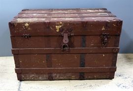 Antique Large Steamer Trunk 34.25"W x 22"H x 20"D