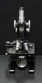 Spencer Buffalo 1941 Microscope SN# 177933 In Hard Case